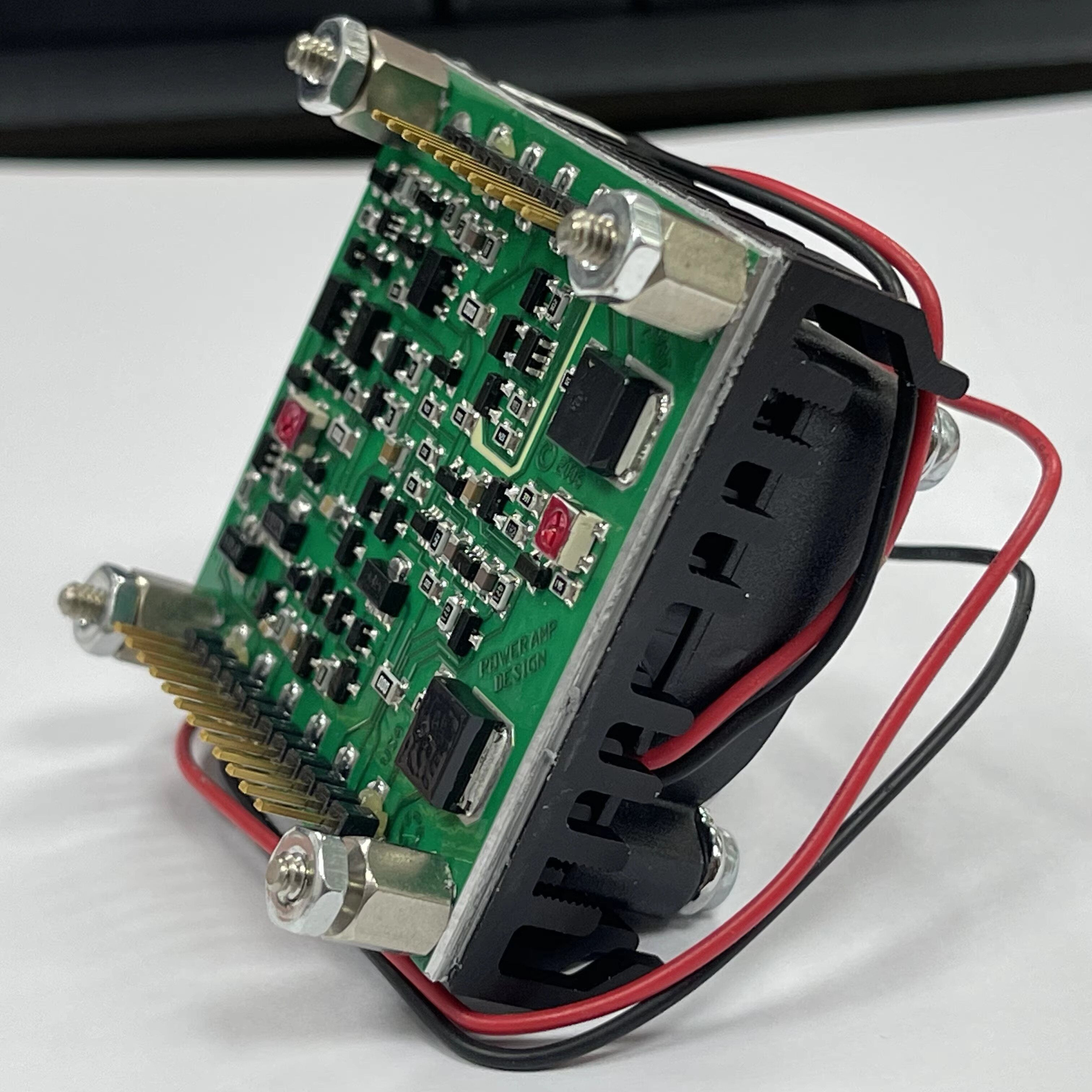 High voltage operational amplifier APEX PAD113 HIGH VOLTAGE 500 VOLTS HIGH OUTPUT CURRENT 1.5A New Original Electronic